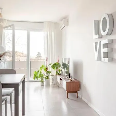Appartamento Casa Mev è Un Attico In Centro A Fiume Veneto
