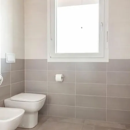 Casa Mev E Un Attico In Centro A *